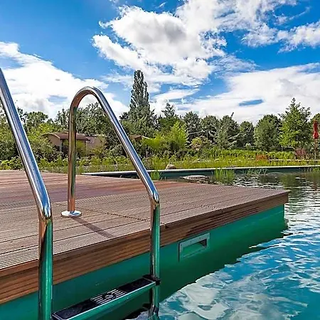 Gutshaus Parin - Bio- Und Gesundheitshotel * Moor-Rolofshagen
