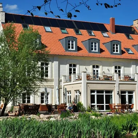ホテル Gutshaus Parin - Bio- Und Gesundheitshotel Moor-Rolofshagen