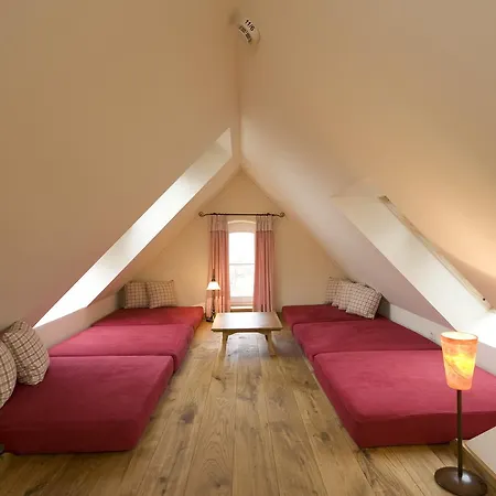 Gutshaus Parin - Bio- Und Gesundheitshotel ホテル *