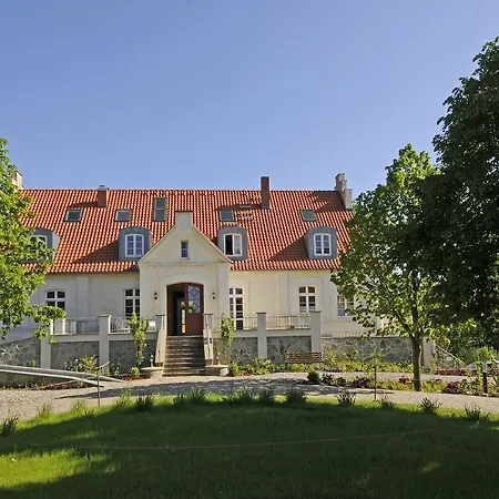 Hotel Gutshaus Parin - Bio- Und Gesundheitshotel Moor-Rolofshagen