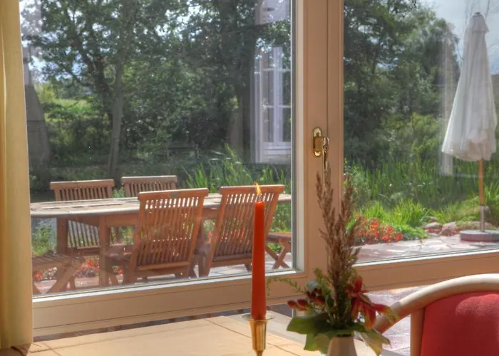 Gutshaus Parin - Bio- Und Gesundheitshotel * Moor-Rolofshagen