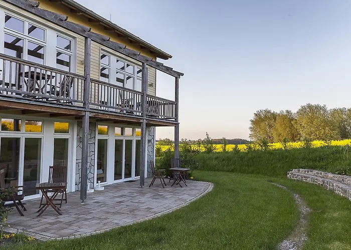 Gutshaus Parin - Bio- Und Gesundheitshotel * Moor-Rolofshagen