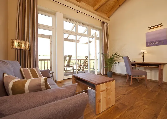 Gutshaus Parin - Bio- Und Gesundheitshotel * Moor-Rolofshagen