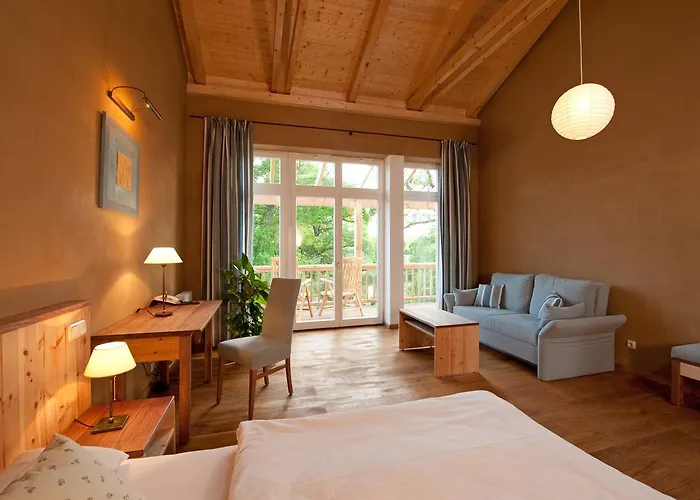 Gutshaus Parin - Bio- Und Gesundheitshotel Ξενοδοχείο Moor-Rolofshagen