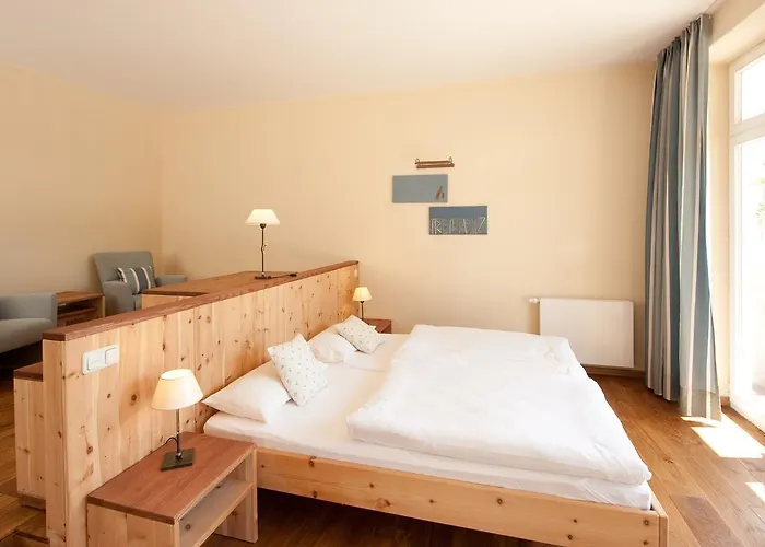 Hotel Gutshaus Parin - Bio- Und Gesundheitshotel Moor-Rolofshagen