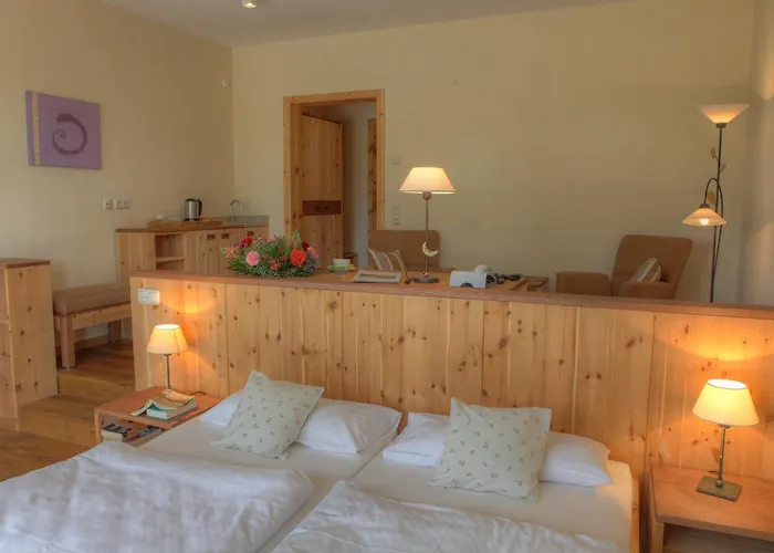 Ξενοδοχείο Gutshaus Parin - Bio- Und Gesundheitshotel *